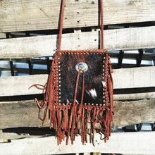 Load image into Gallery viewer, Fringe crossbody purse