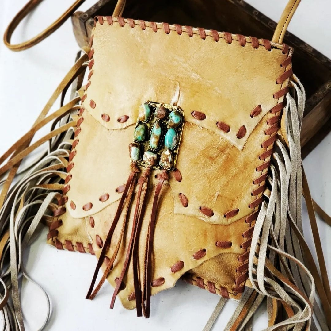 Native American Medicine Bags w. Beaded Band |
